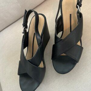 Black wedge shoes